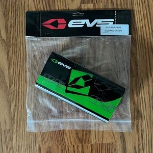 EVS Bar Pads Square Green